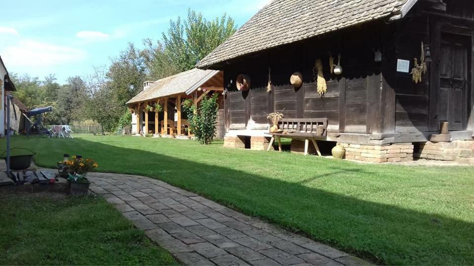 Privatni Smjestaj I Seoski Turizam "Sudar" Apartment Bizovac Ngoại thất bức ảnh